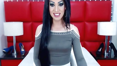 Hot milf with huge tits and a pussy drugsy