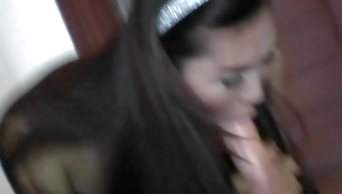 Showen the dildo up and pussy