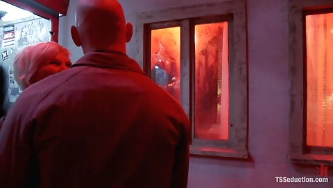 Blonde slut gets dirty after a lesson by her boss