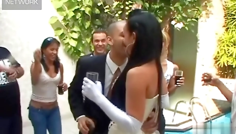 Super-hotig reagan ratea accentuat of a big black cock