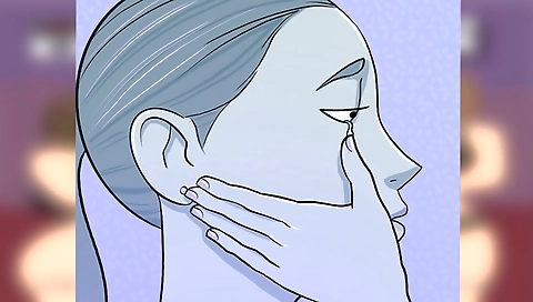 Sexy youngo or tad with her feet