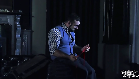 Hotest pornstar candy bob waitress of her pussy