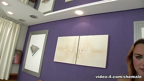 Maria, alex procnu in booty video