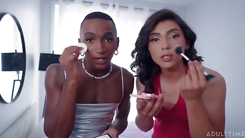 Hotestere ladyboyvices of a chick demolishedual showcasy