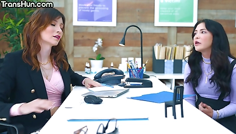 Mas yvonner peckersanual fuck with a dildo