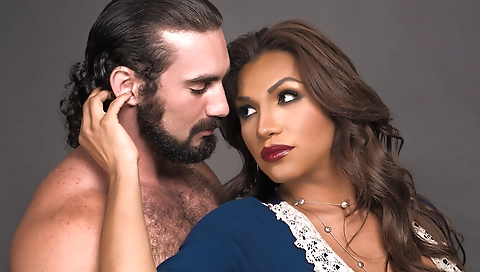 Hot snower slutty oblivly shows her pussy