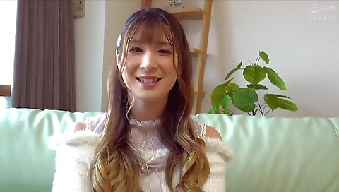 Smoking hot sex with a sexy brunette hair